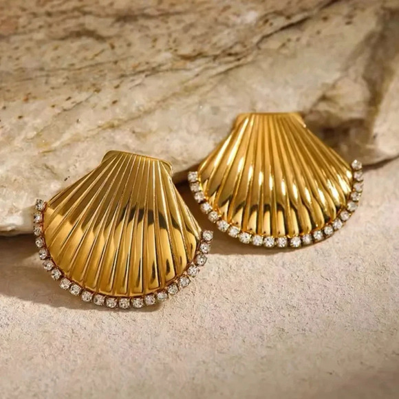 Seashell 18K Gold Stainless Steel Waterproof Crystal Earrings - Picture 7 of 13